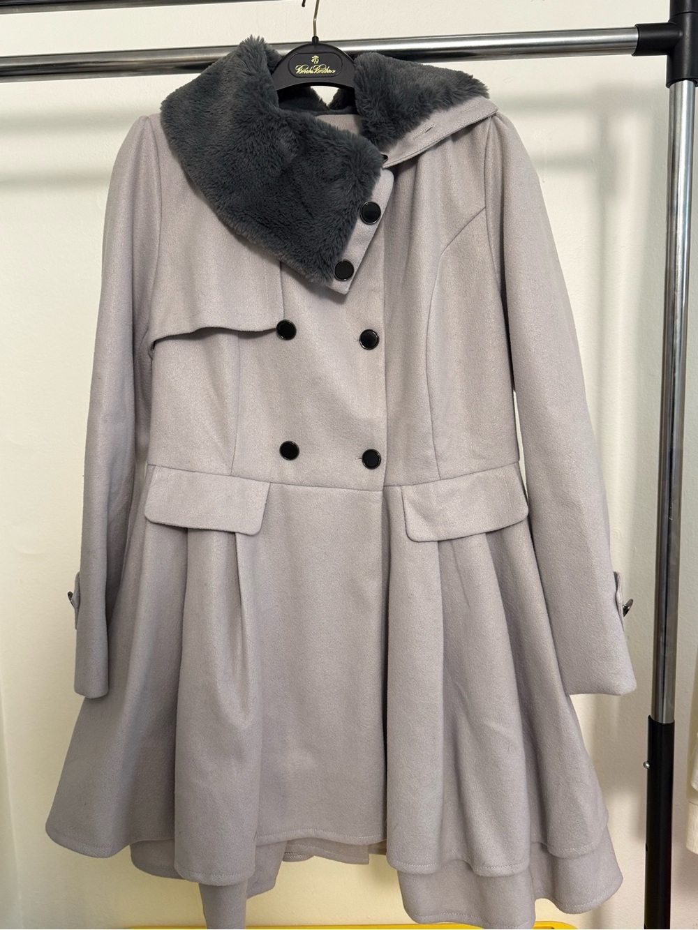 XS Women’s Vintage Light Gray Double-Breasted Pea Coat Dark Gray Faux Fur Collar